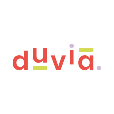 Das Bild zeigt das Wort „duvia“ in roten Kleinbuchstaben mit hellgrünen und violetten geometrischen Akzenten darunter und neben einigen Buchstaben auf weißem Hintergrund.