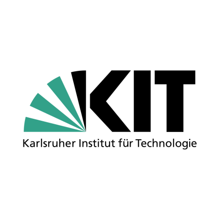 Das Logo des Karlsruher Instituts für Technologie besteht aus drei stilisierten grünen Dreiecken, die einem Fächer ähneln, neben dem Text „Karlsruhe Institute of Technology“ in Schwarz.